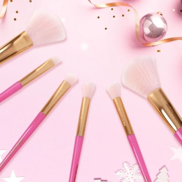 Profusion Cosmetics Brush Vault 6-PC Makeup Brush Set - Picture 3 of 6